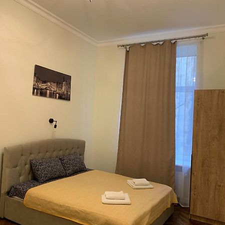 Rabbit House In The Center Apartment Лвив Екстериор снимка